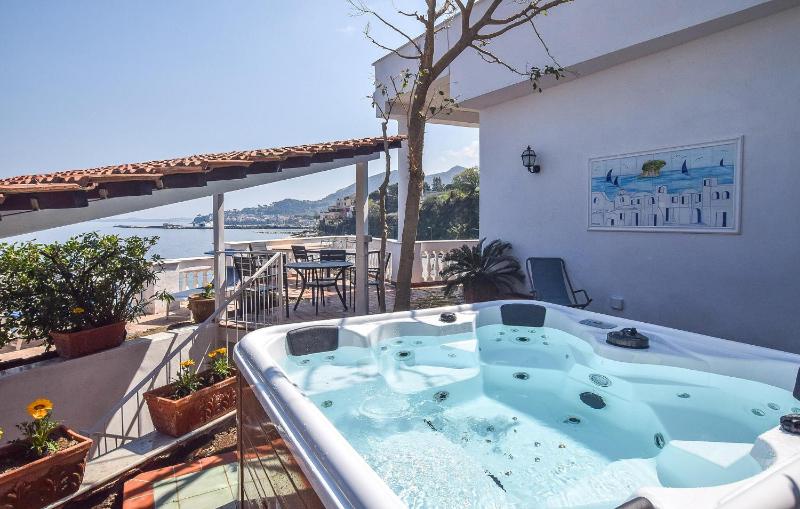 Cozy Home In Lacco Ameno Ischia Na - image 18