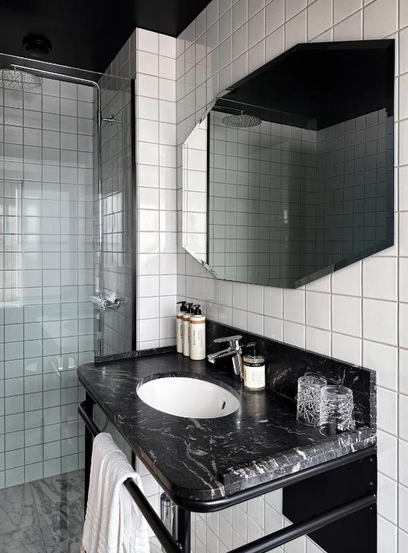 Superior Double or Twin Room image 2