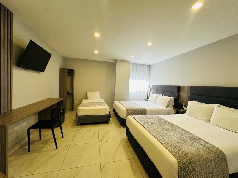 Hotel OR Suite - image 10