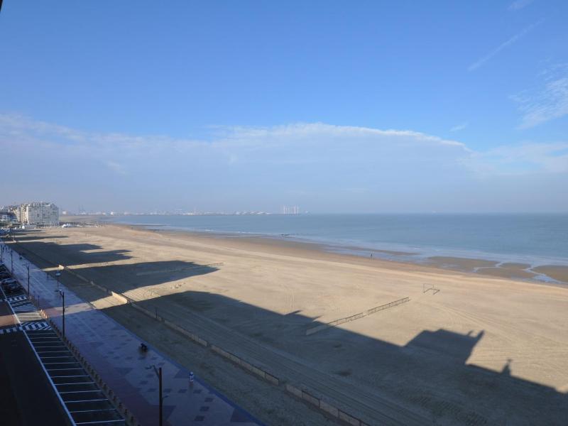 Apartment in Belgium near Seafront  Casino - image 13