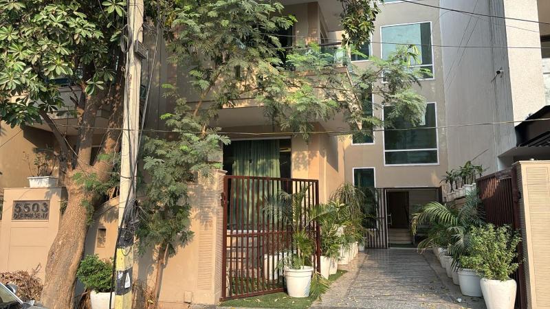 Posh Suites - Golf Course Road - image 18