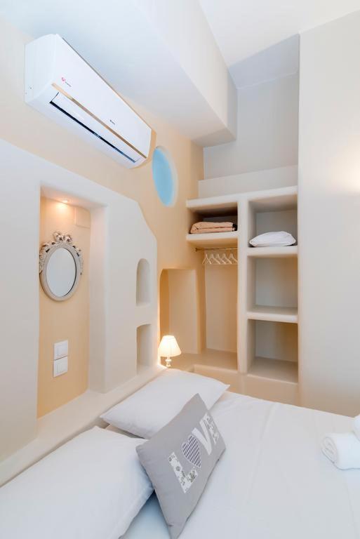 Deluxe Double Room with Sea View image 4