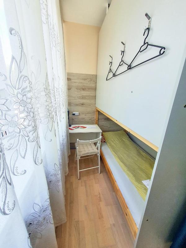 Tokyo Vibes - Private Sleeping Pods Hostel Self check-in - image 15