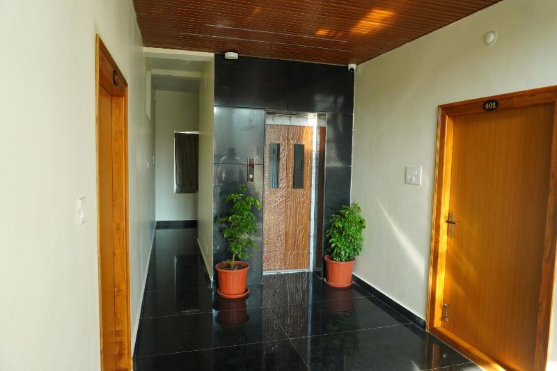 BHARATHI STAYS Ultra luxury rooms 1RK Studio Apartments & 2BHK Apartments - image 5