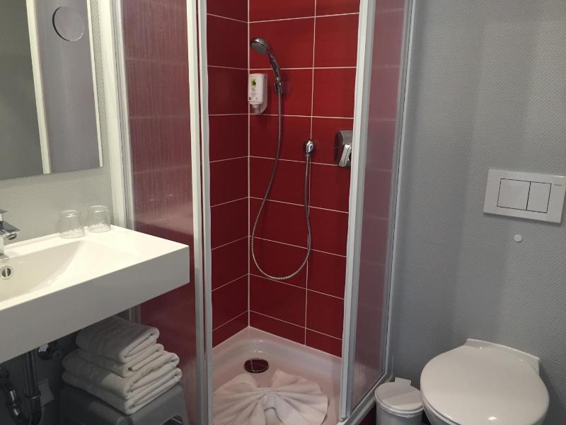 Double Room with Sea View image 2