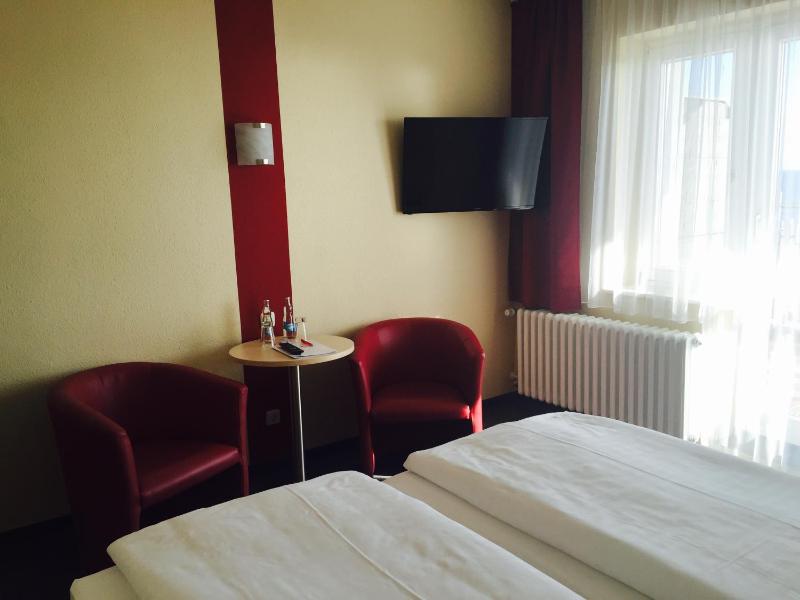 Comfort Double Room with Sea View image 3