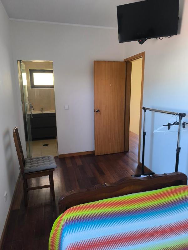 Single Room image 4