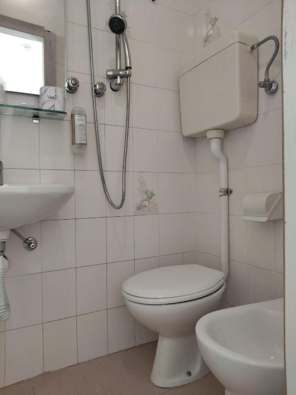 Budget Double Room image 2