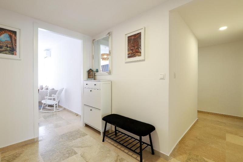Camelia 3bed apartment - Fuengirola centre 250m beach - image 23
