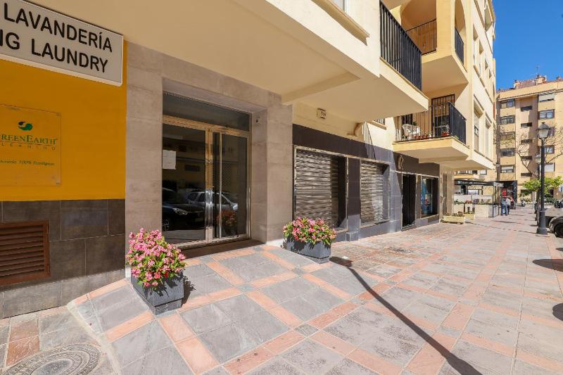Camelia 3bed apartment - Fuengirola centre 250m beach - image 14