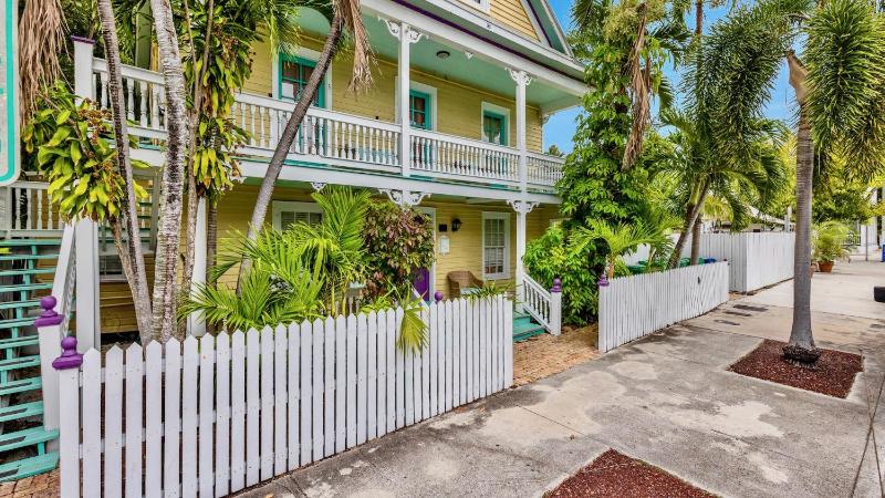 Matecumbe Suite by Last Key Realty - image 17