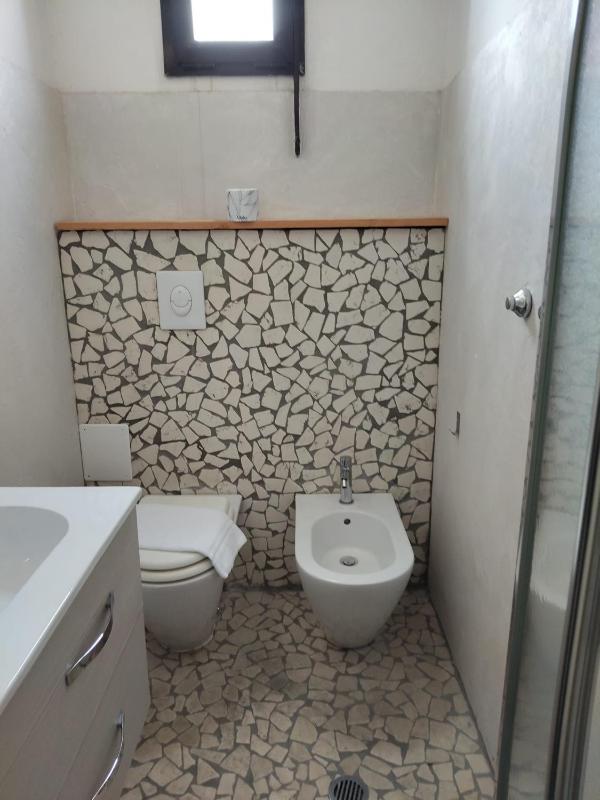 Family Room with Bathroom image 2