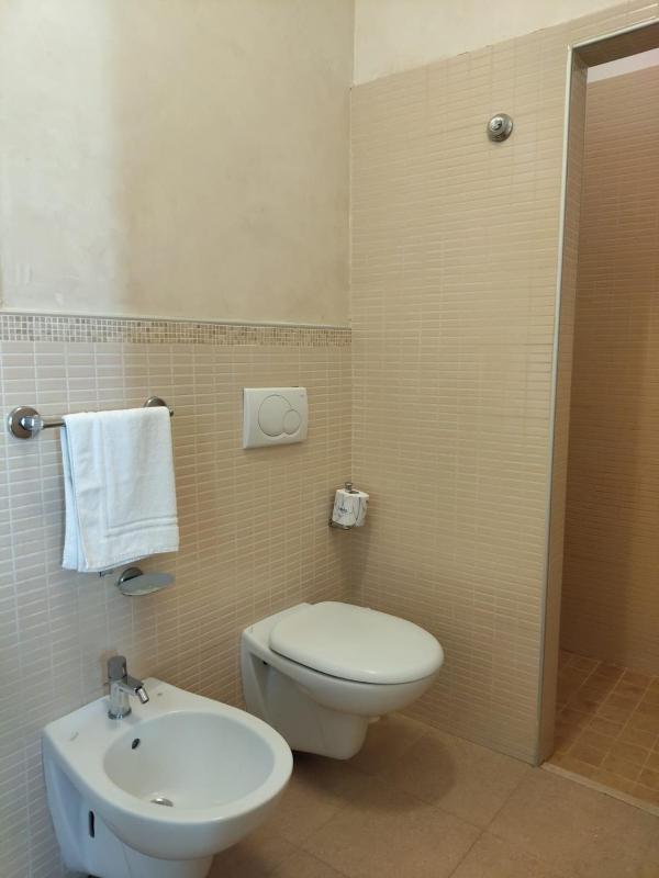 Triple Room image 3