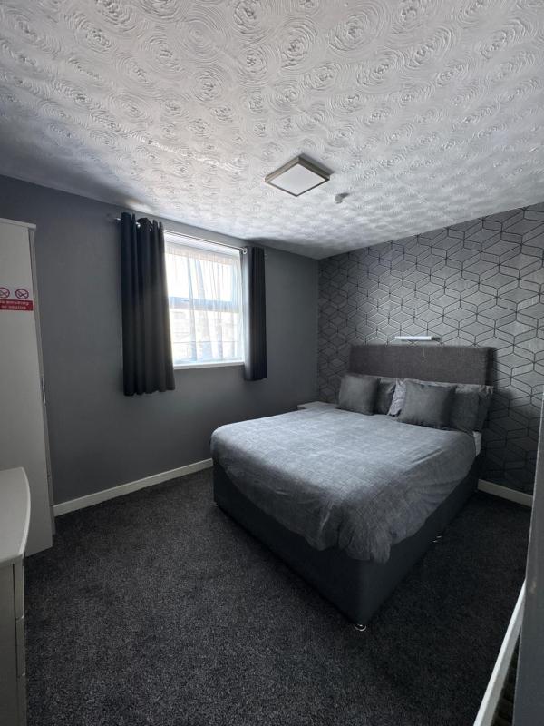 Double Room image 1