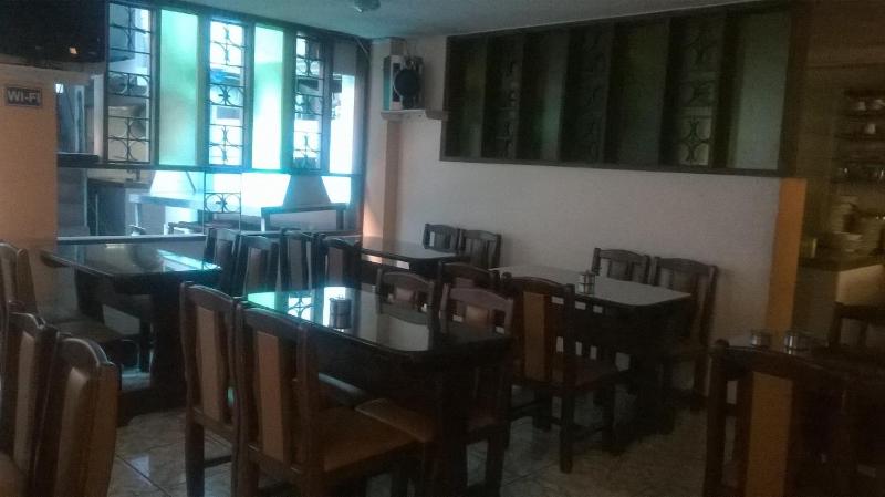 Hotel Bacastell - image 3