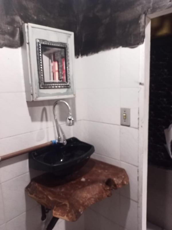 Suíte Albergue em Casa de Excursão - image 16