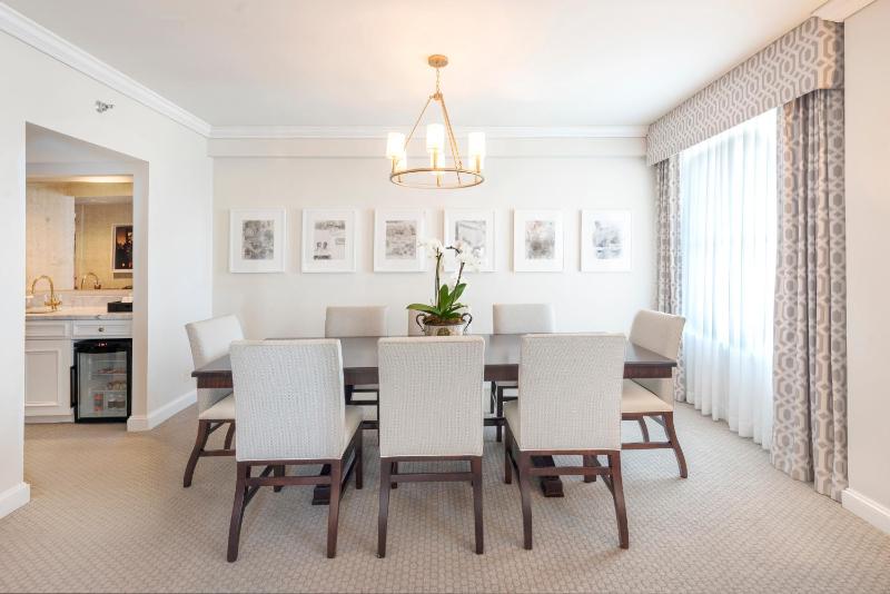 The Lancaster Hotel - image 12