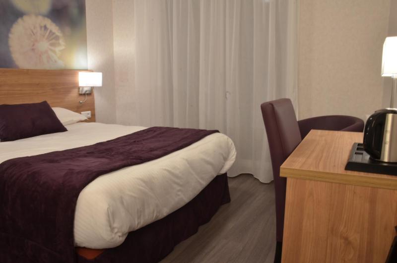 Logis Hôtel - La Chambre d'Amiens - image 5