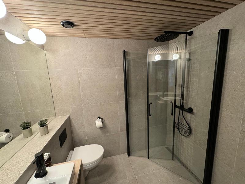 Twin Room image 2