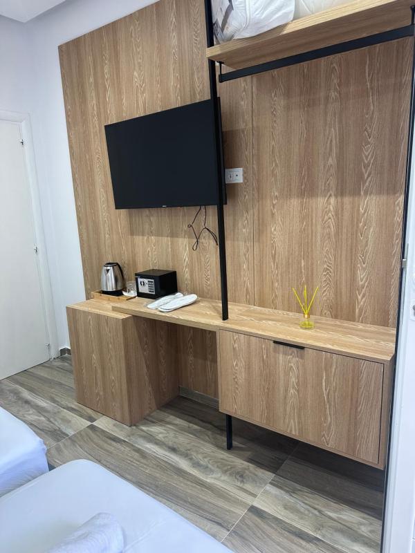 AR Rooms Center Tirana - image 5