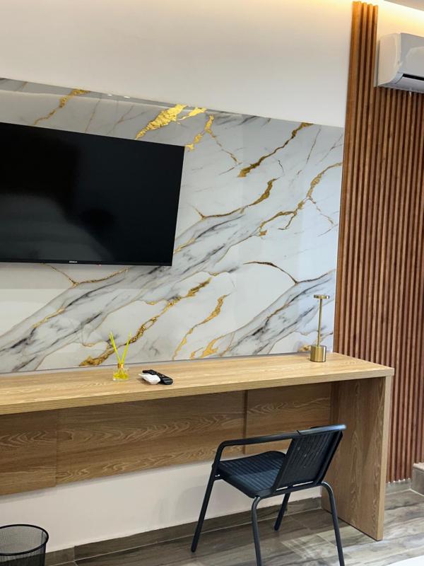AR Rooms Center Tirana - image 15
