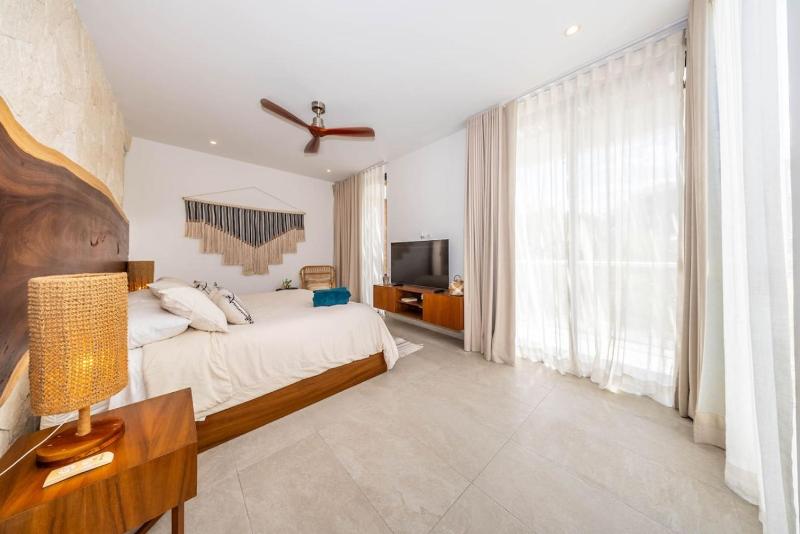 Casa Mila 4BDR Luxury Villa 24-7 Security - image 11
