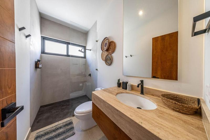 Casa Mila 4BDR Luxury Villa 24-7 Security - image 28