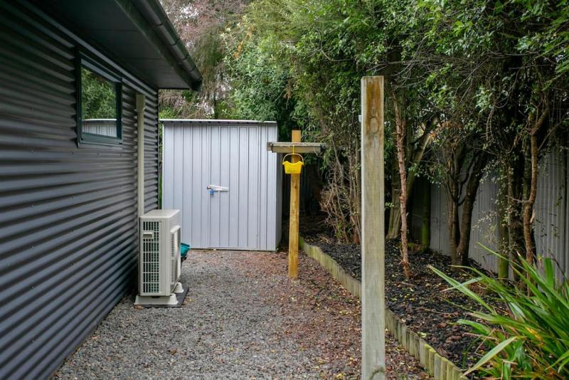 Central and Cozy 2BR Retreat With Parking and Free Wifi - image 14