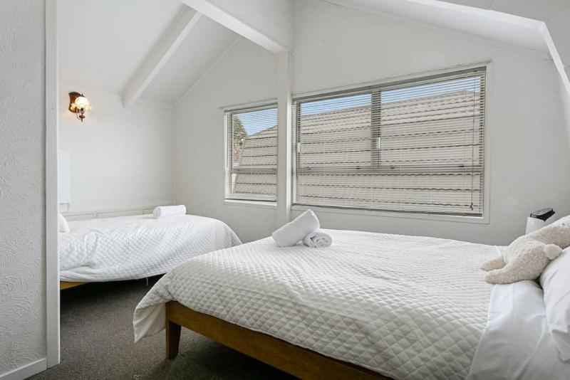Cozy 3BR Home Walk to Taupo and Playground - image 17