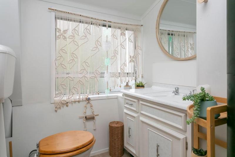 Cozy 3BR Home Walk to Taupo and Playground - image 8