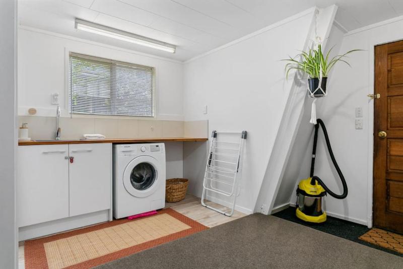 Cozy 3BR Home Walk to Taupo and Playground - image 21