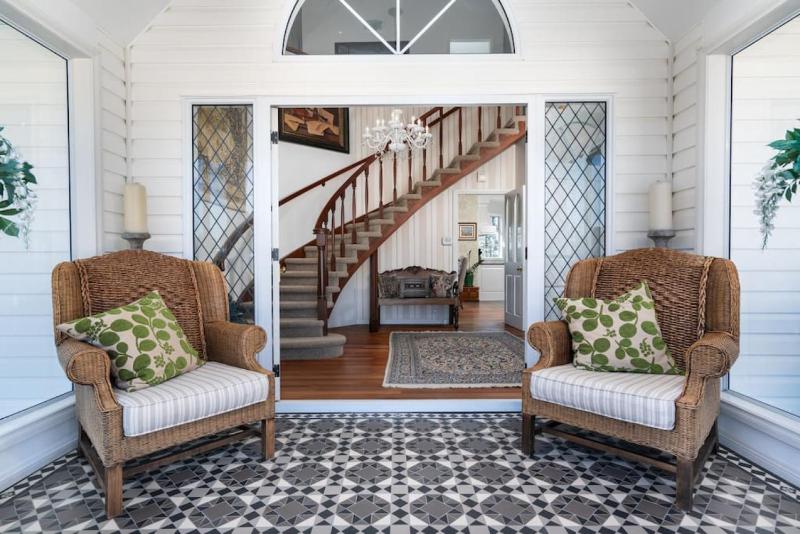 Luxury Group Escape With Spa Pool Views and Privacy - image 26