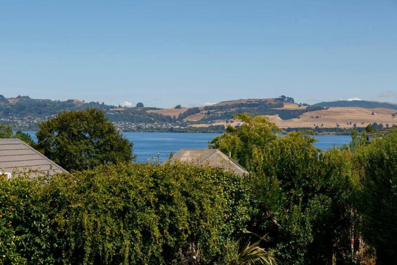 Ultimate Retreat With Heated Floors and Private Mineral Spa - image 17