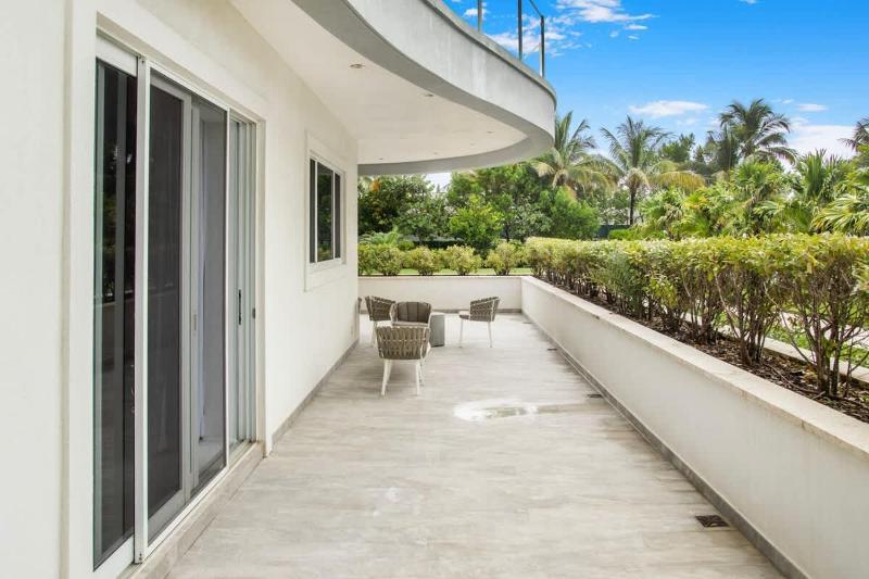 Garden Villa Condo at ONE Cable Beach - image 6