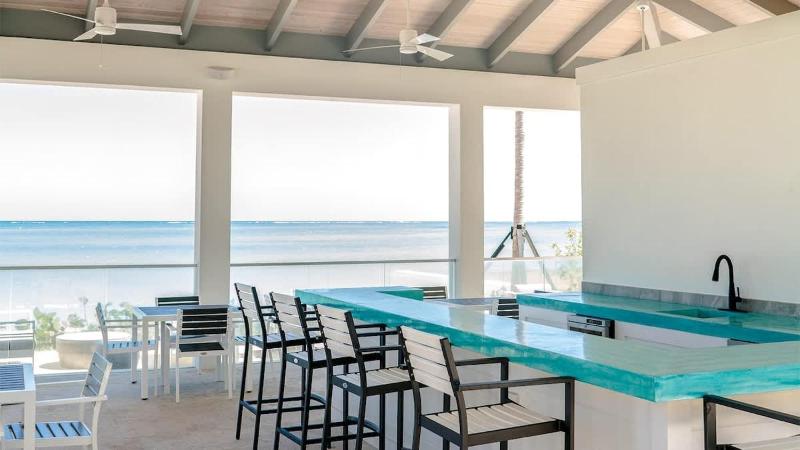 Modern Condo at One Cable Beach with Balcony - image 14