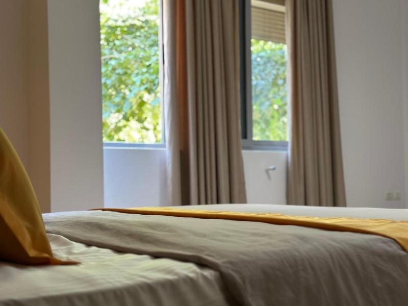 Moa Apartment Central 2BR - image 16