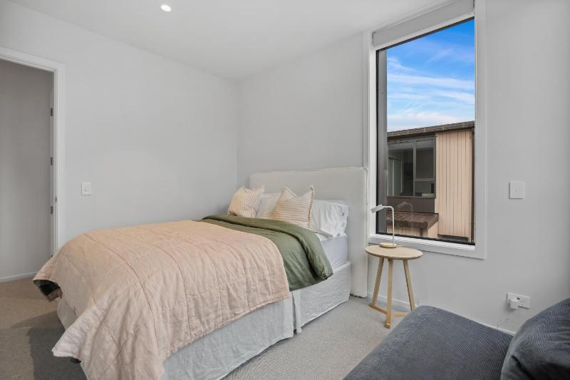 Explorers Rest - Wanaka Holiday Home - image 8