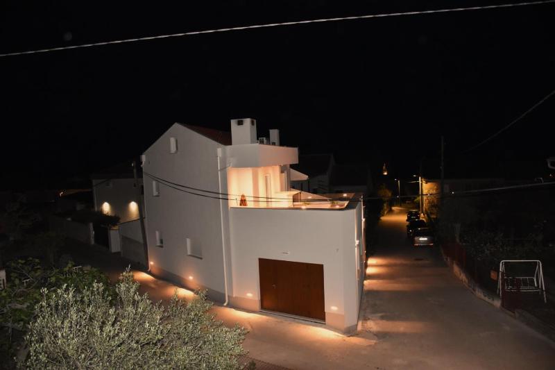 Luxury villa with hot tub Pakostane Biograd - 24223 - image 19
