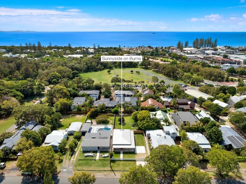 Sunnyside On Burns - CentralFarmers Market Beach - image 6