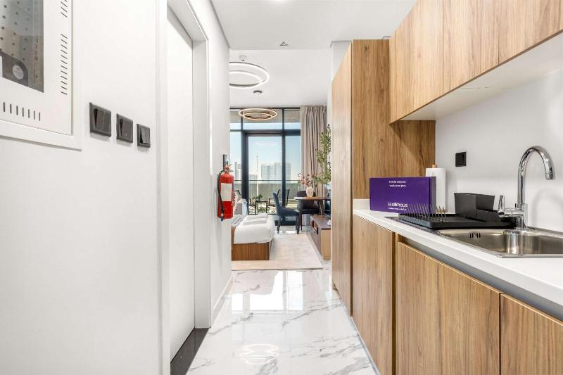 Silkhaus Vacation Homes Charming Studio Getaway in Al Maryah Vista - image 2