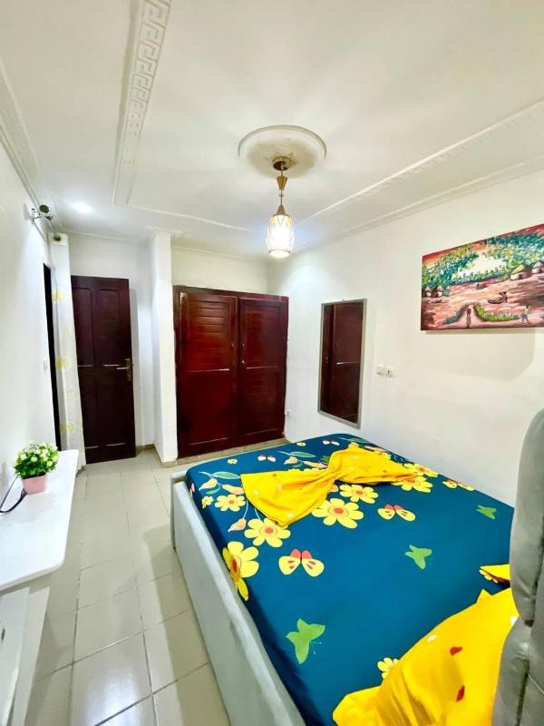 Appartement Fustel City Bonamoussadi Santa Lucia WiFi forage gardien - image 10
