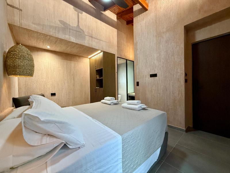 Double Room image 4