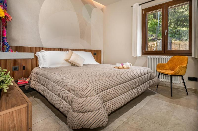 VILLA PROVENZA 12&4 Emma Villas - image 38