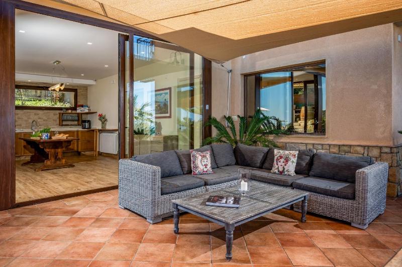 VILLA PROVENZA 12&4 Emma Villas - image 29