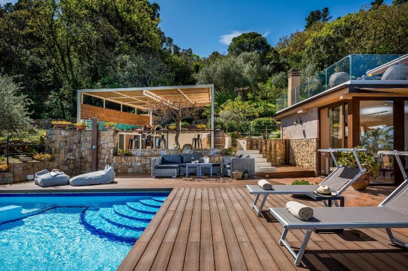 VILLA PROVENZA 12&4 Emma Villas - image 15