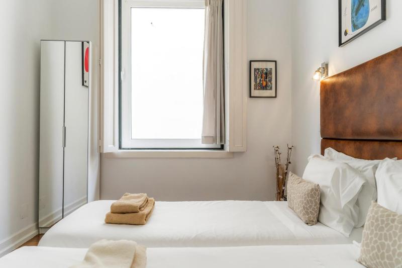 Two-Bedroom Apartment with City View image 2
