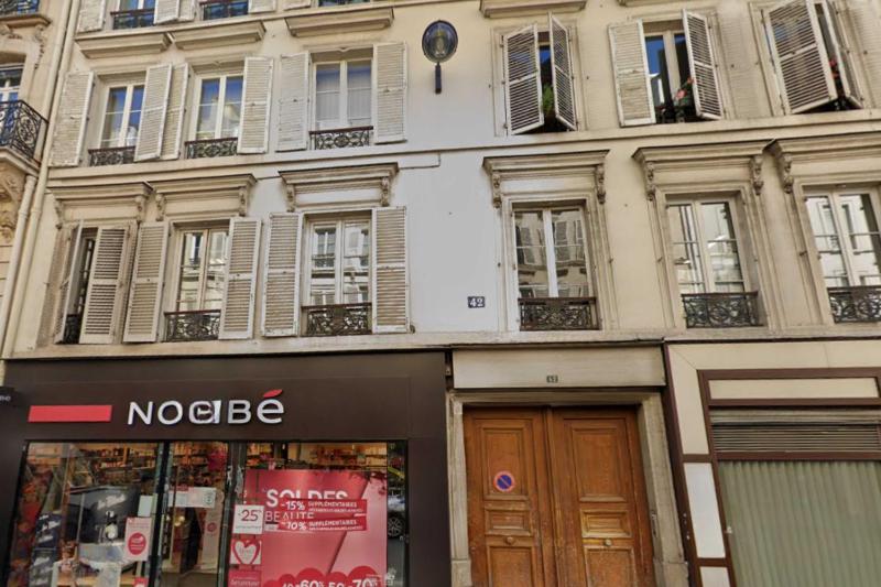 Elegant apartment - 2BR- 6P- Gare Saint Lazare - image 1