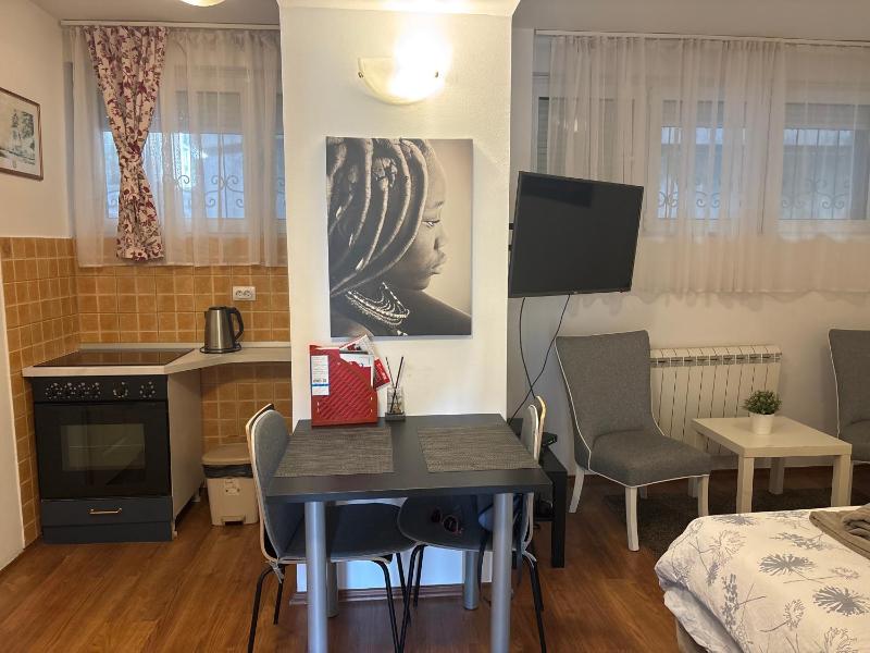 Bella Centre Apartment - image 11