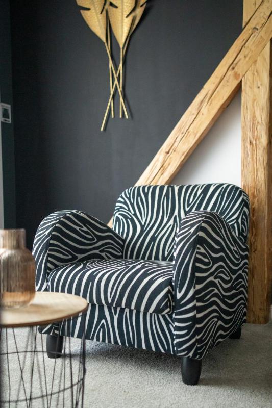 Superior Apartment image 3