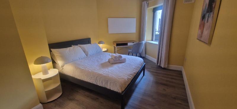 Upgraded & Slick 2BD Heart of City at Christchurch - image 10